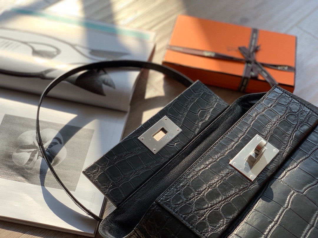 Hermes Kelly 24/24 Black Nilo Crocodile  with Palladium Hardware