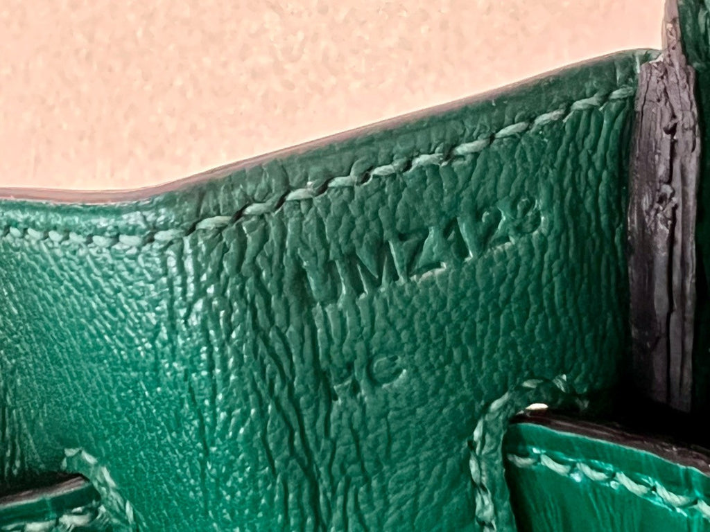 Hermes Special Order Rose Scheherazade/Vert Emerald Bi-Coloured  Birkin Bag 25cm Niloticus Crocodile Gold Hardware