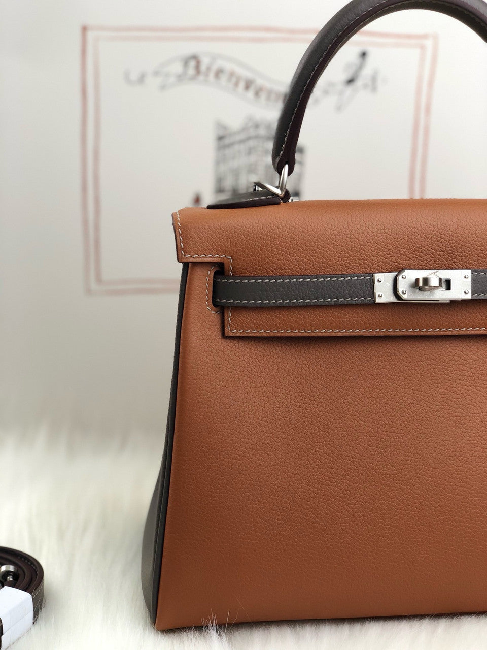 HERMÈS HSS Special Order Kelly 25 handbag in Gold and Etan Evercolor leather with Brushed Palladium hardware
