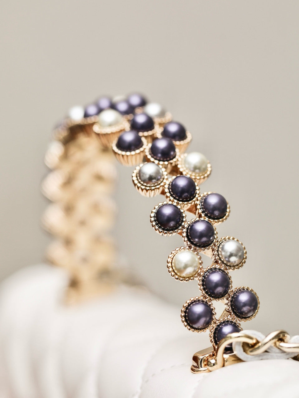 Chanel Imitation Pearls CLUTCH WITH CHAIN SS2024 WHITE