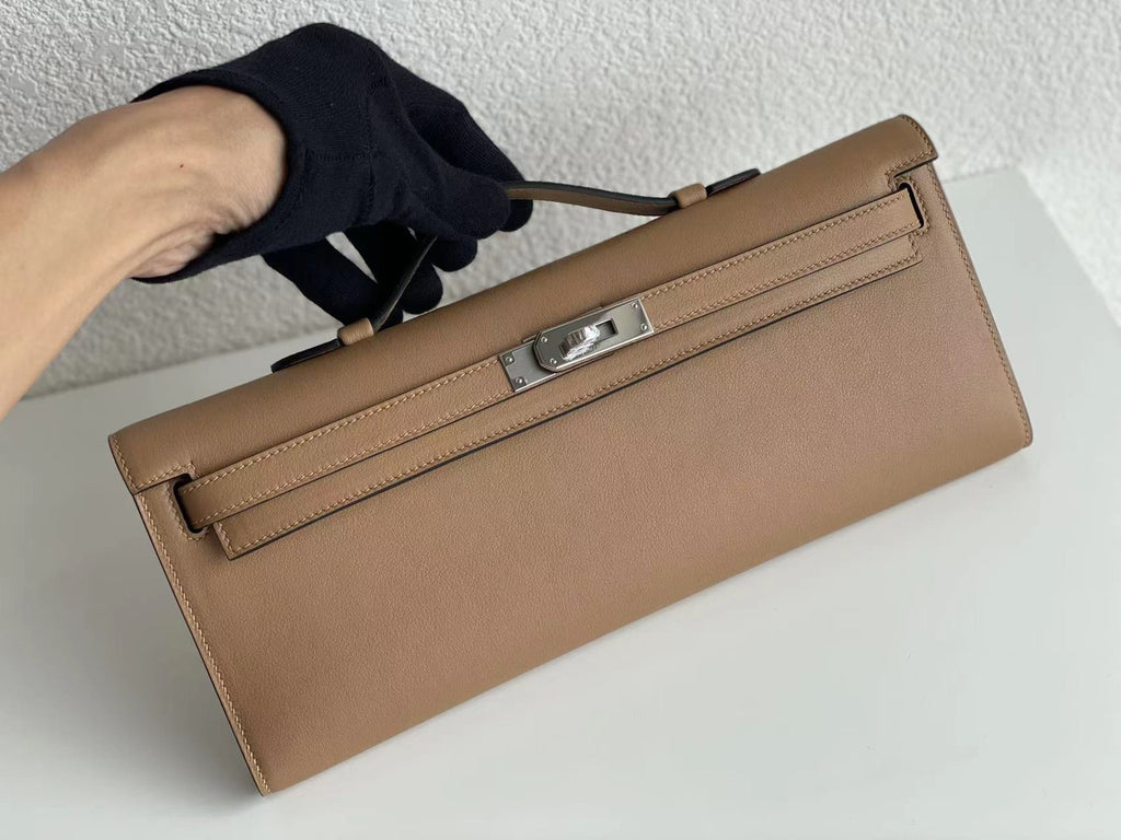 Hermes Kelly 31cm Cut Pochette  gold Swift PHW