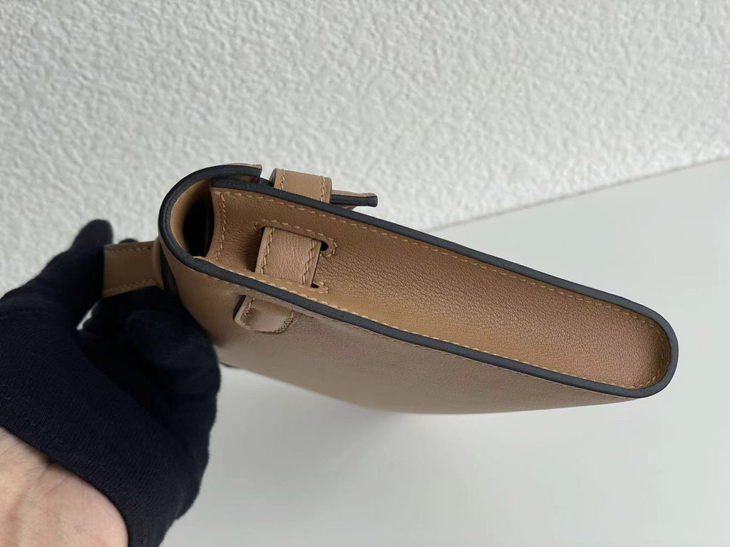 Hermes Kelly 31cm Cut Pochette  gold Swift PHW