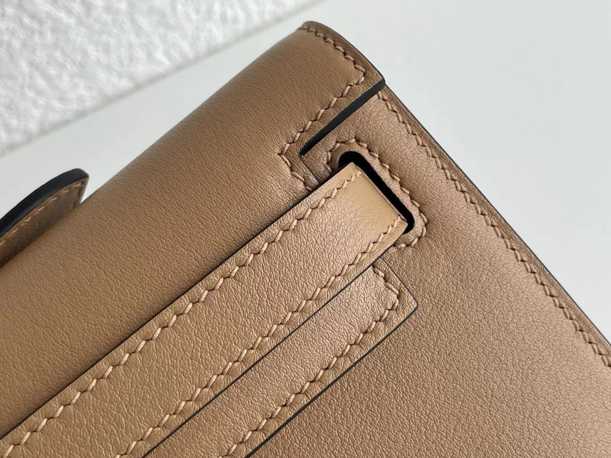 Hermes Kelly 31cm Cut Pochette  gold Swift PHW