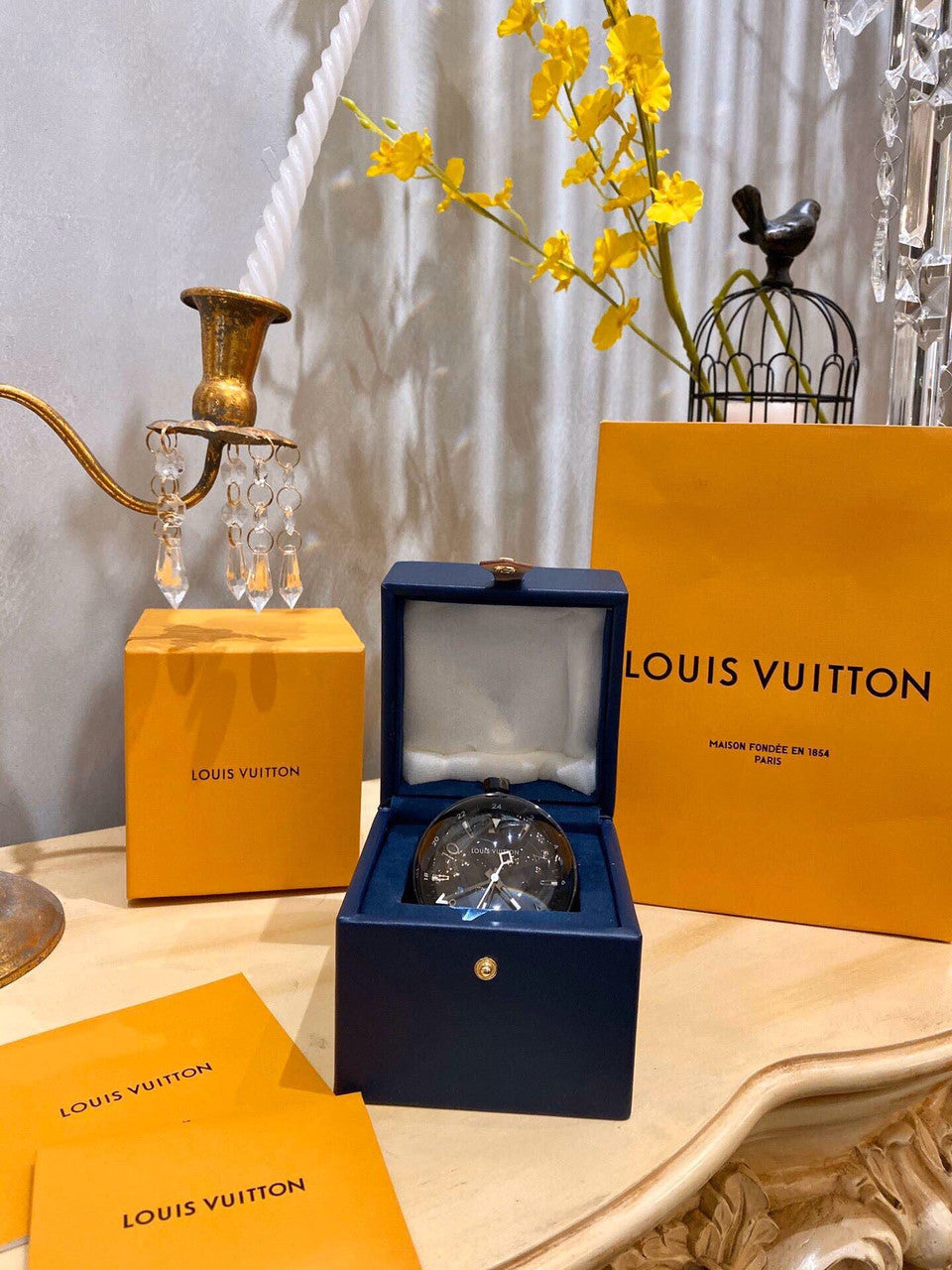 Louis Vuitton Q1Q000  TAMBOUR ALL BLACK TABLE CLOCK GMT