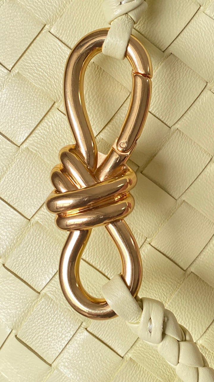 Bottega  Veneta Small Andiamo Bag White