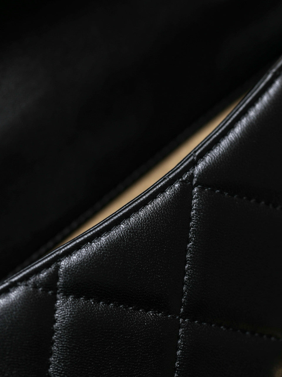 Chanel BLACK SMALL FLAP BAG with Imitation Pearls