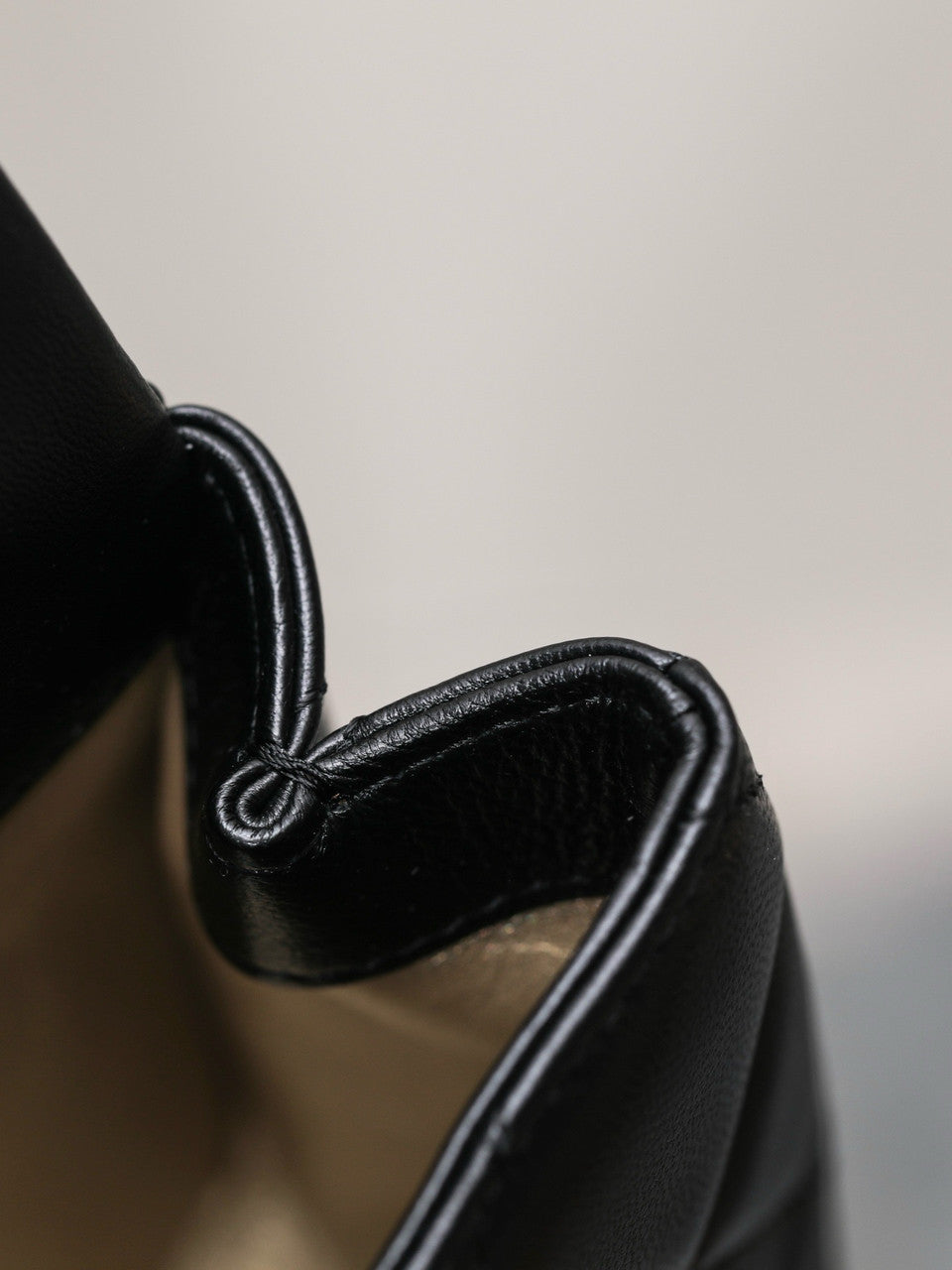 Chanel BLACK SMALL FLAP BAG with Imitation Pearls