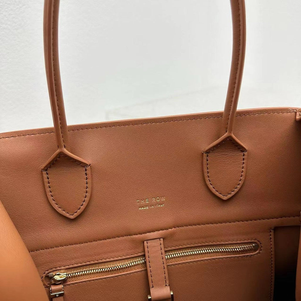 The Row Margaux belt 15  saddle bag Brown