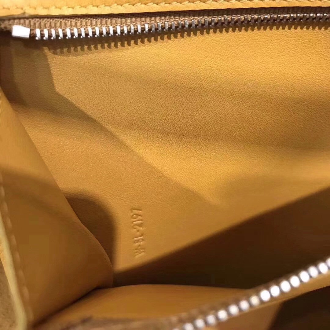 Celine MEDIUM BIG BAG WITH LONG STRAP IN SUPPLE GRAINED CALFSKIN HONEY