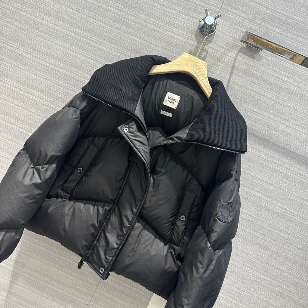 Hermès Short puffer coat 2023