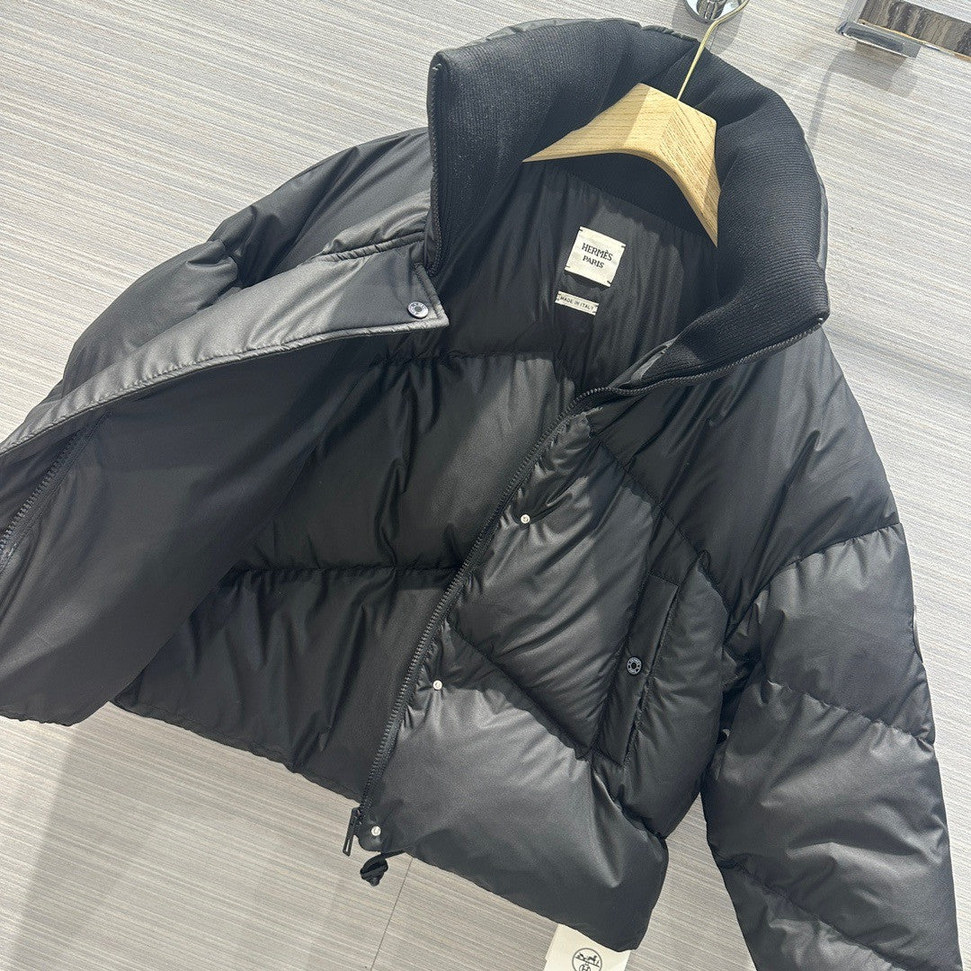 Hermès Short puffer coat 2023