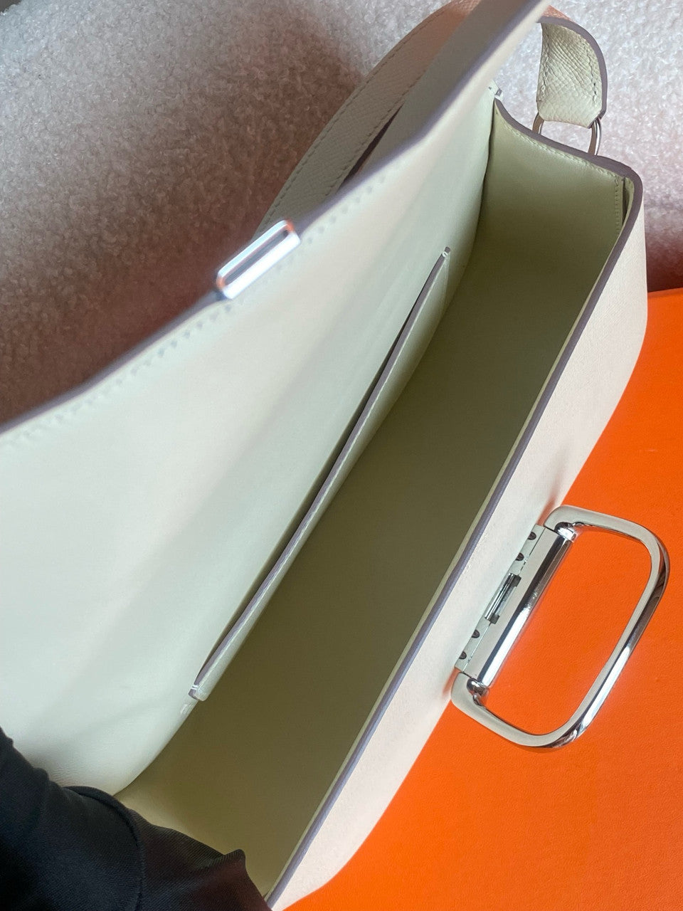 Hermès White  Epsom Della Cavalleria Elan Bag Palladium Hardware