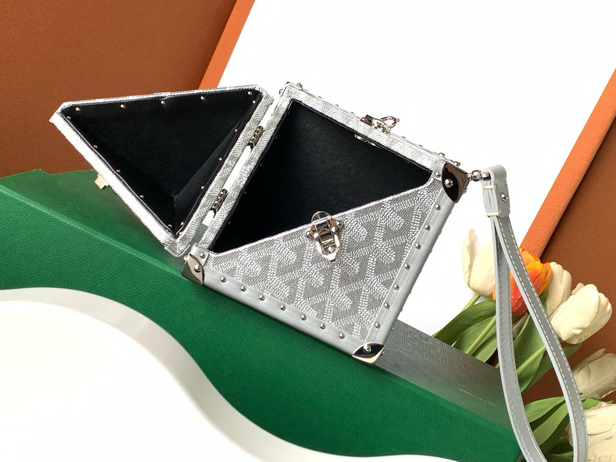 Goyard Dé Trunk Bag Metallic Silver Goyard