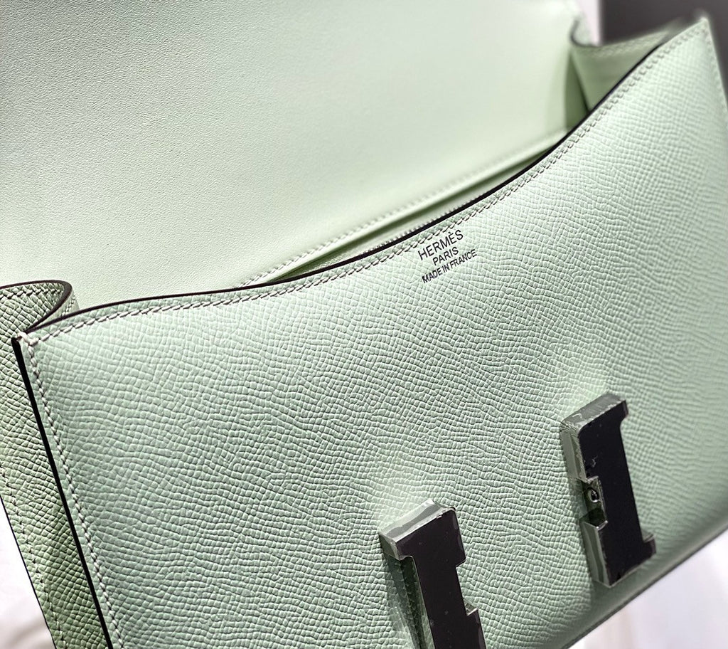 Hermès Constance 1-24 Vert Fizz Epsom Palladium Hardware