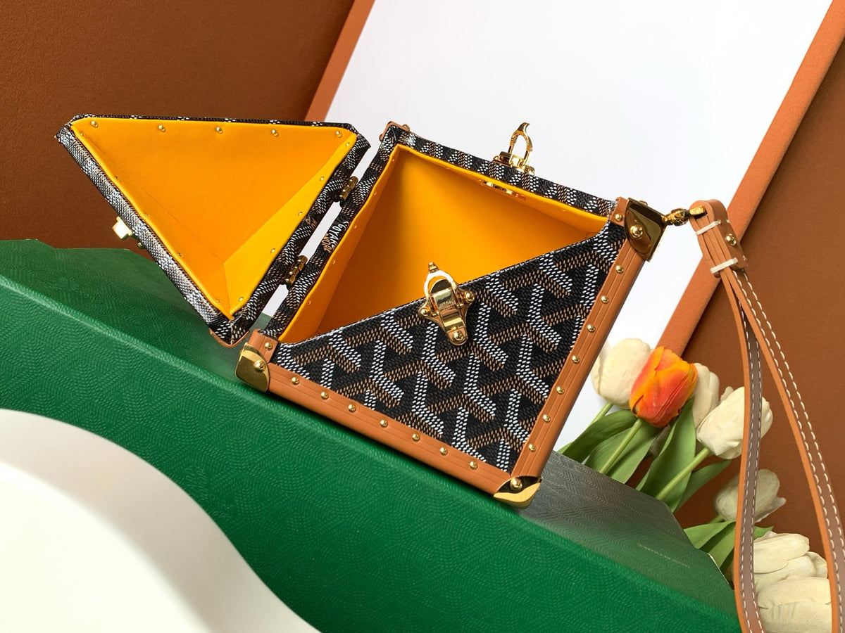 Goyard Dé Trunk Bag Metallic Black & Tan Goyard