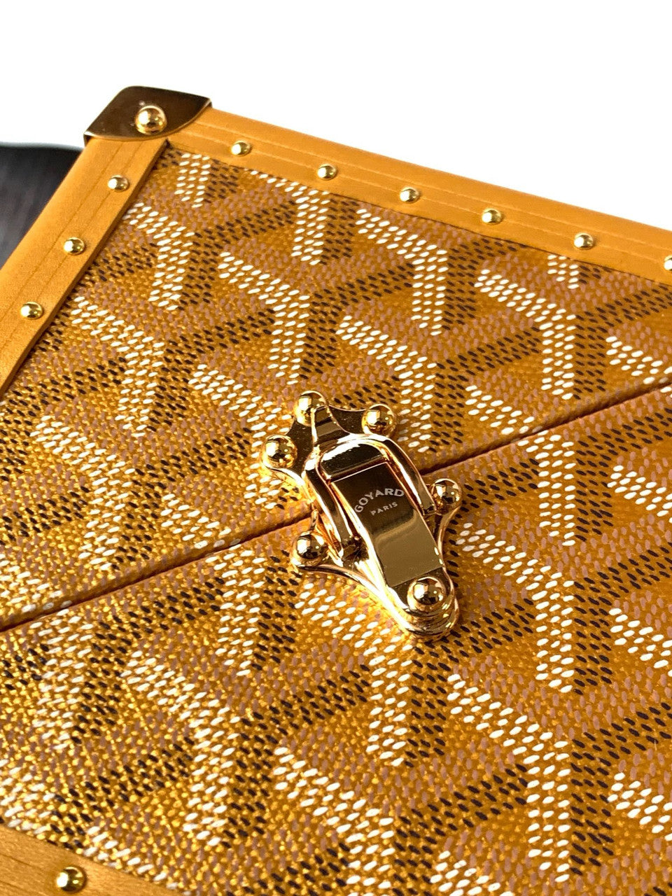 Goyard Dé Trunk Bag Metallic Gold Goyardine Gold Hardware Goyard