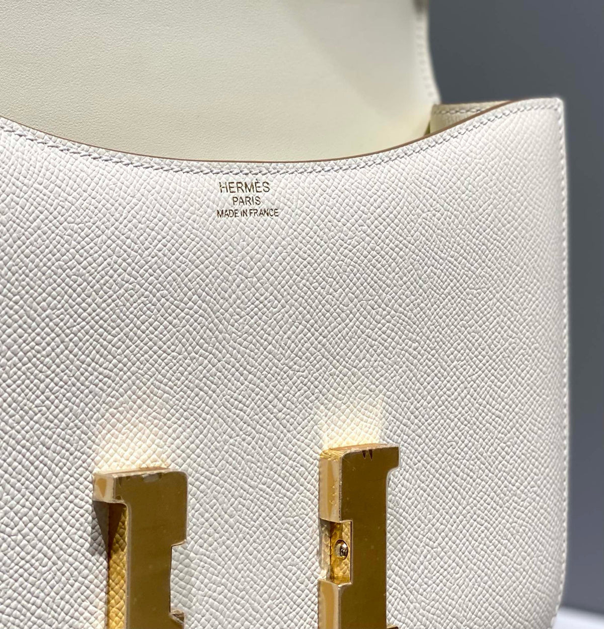Hermès Constance 1-24 Nata Epsom Gold Hardware