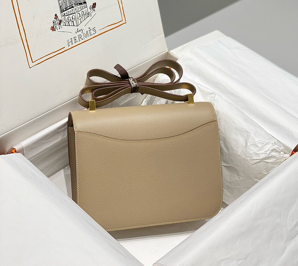 Hermès Constance 1-24 Trench Epsom Gold Hardware