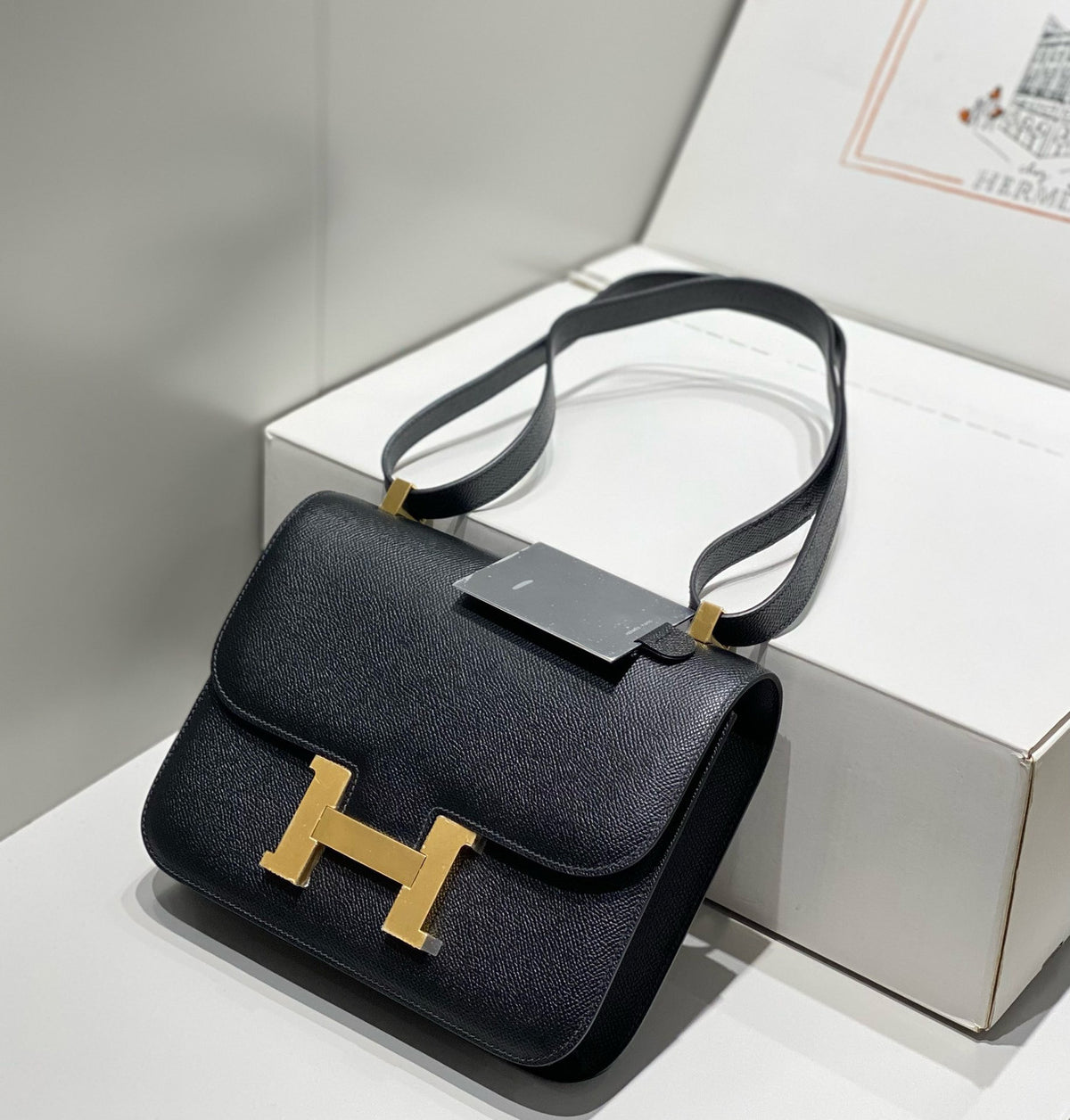 Hermès Constance 1-24 Black Epsom Gold Hardware