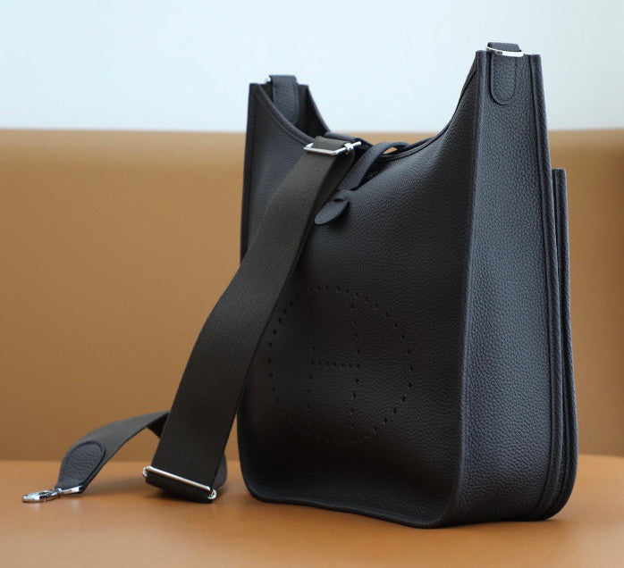 Hermes Black Evelyne 33 bag