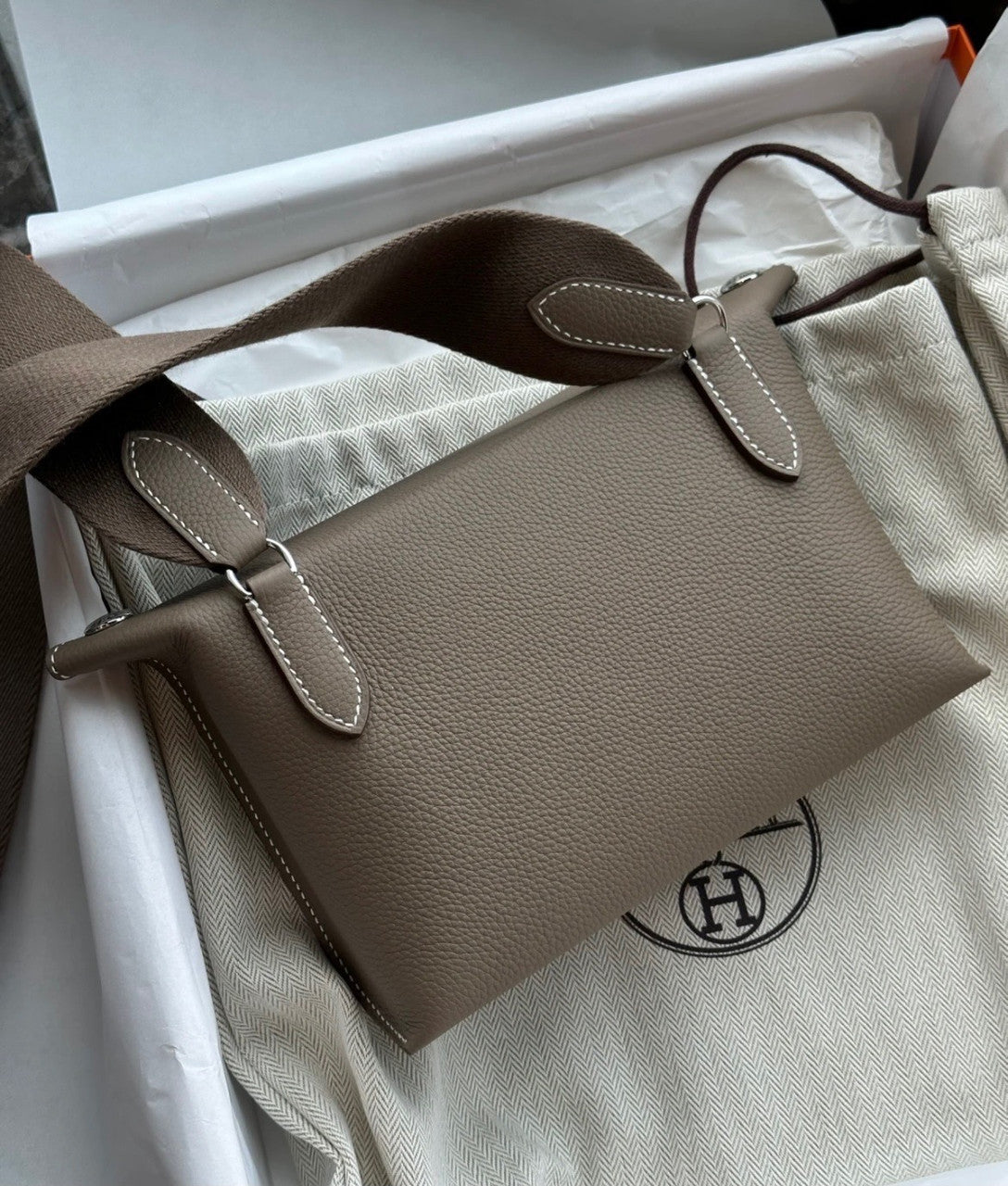 Hermès Vide poche bag Etoupe