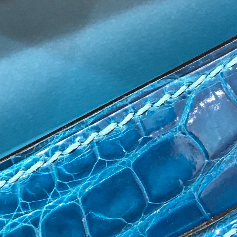 HERMÈS 7W Bleu Izmir  Porosus Crocodile Verrou 24