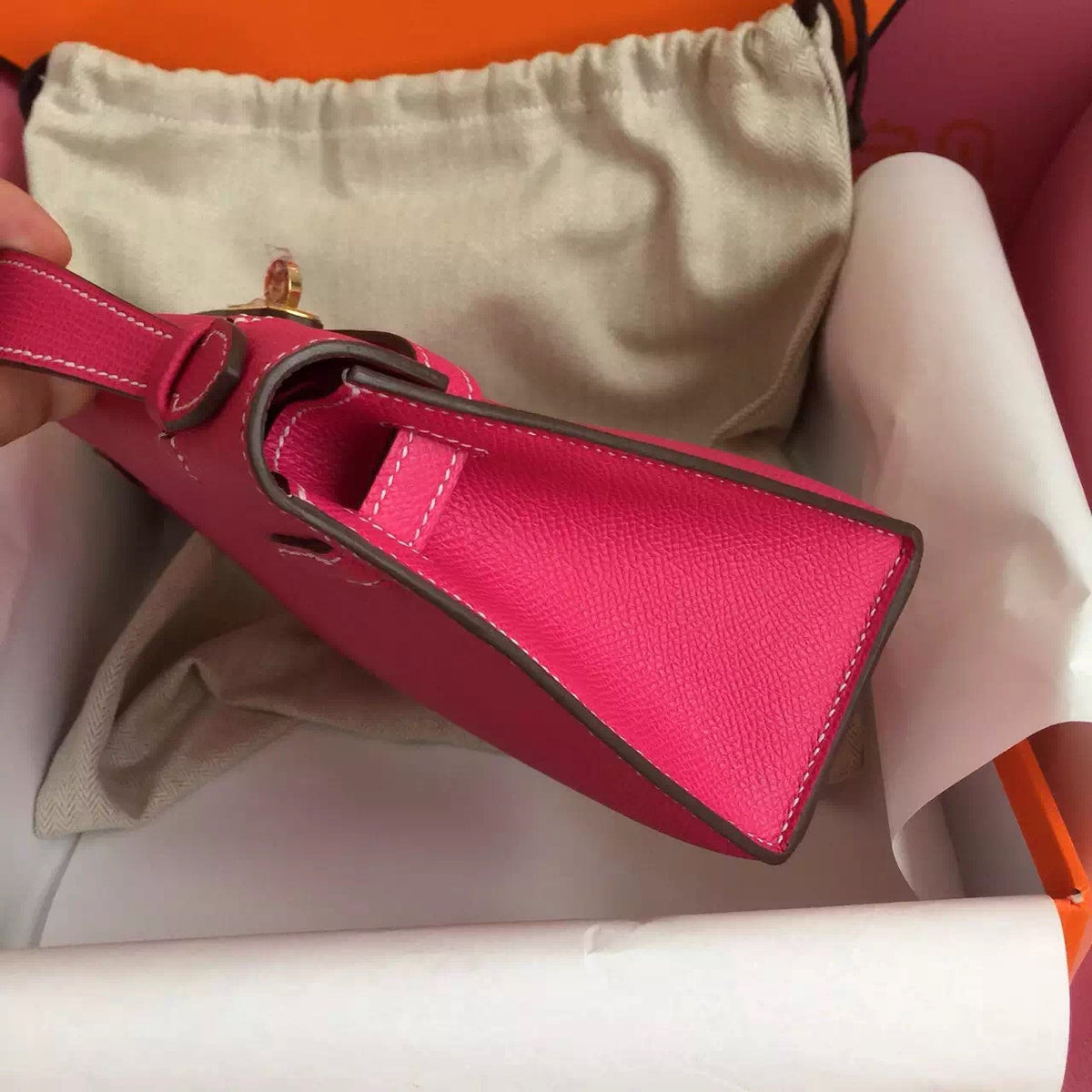Hermès E5 Rose Tyrien Epsom Leather Mini Kelly Pochette Gold Hardware