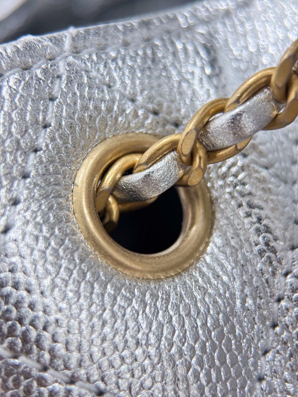 CHANEL 25 SMALL HANDBAG   Metallic Grained Calfskin & Gold Metal  Silvery