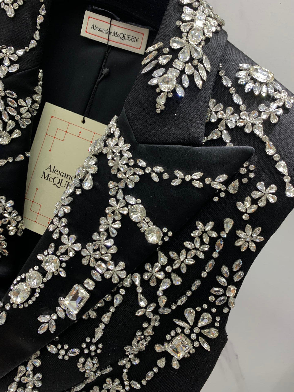 Alexander McQueen Women's Sleeveless Embroidered Jacket in Black
