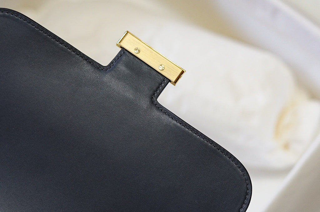 Hermès Navy Corduroy Constance 19cm  Gold GHW