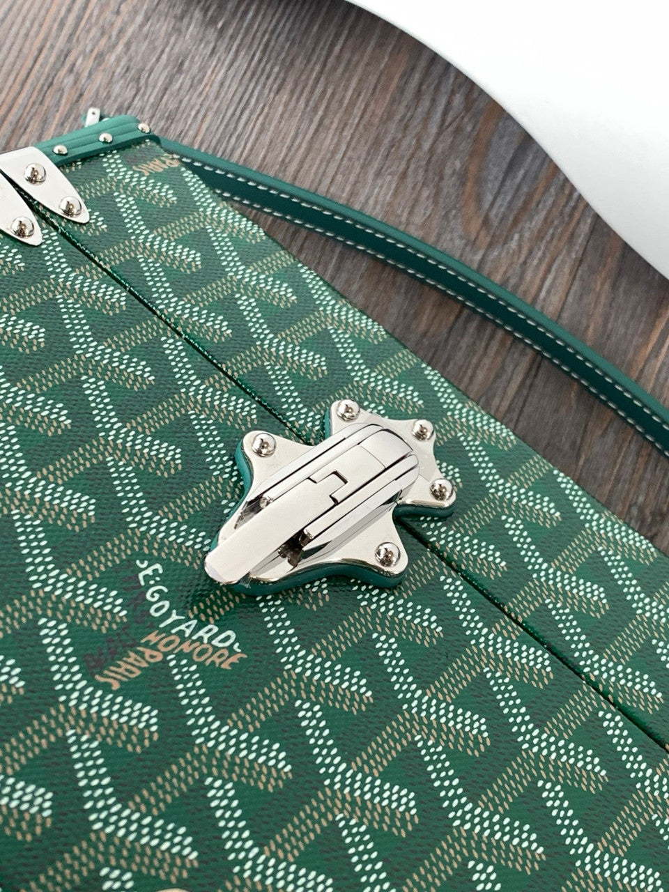 Goyard Goyardine Green Cassette Trunk Clutch/Shoulder Bag Palladium Hardware Goyard