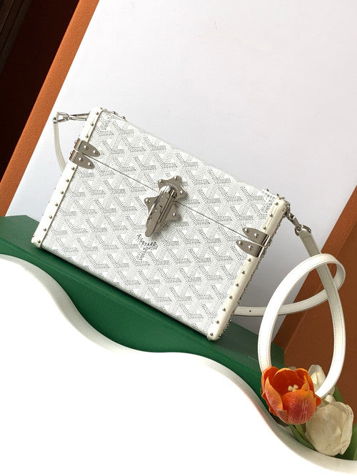 Goyard Goyardine Silver Cassette Trunk Clutch/Shoulder Bag Palladium Hardware Goyard