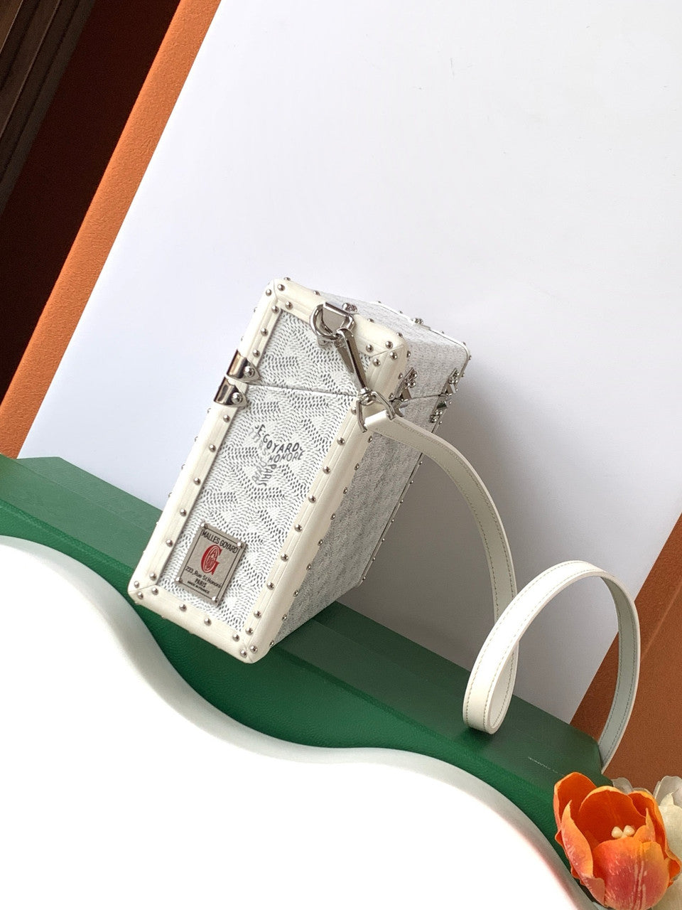 Goyard Goyardine Silver Cassette Trunk Clutch/Shoulder Bag Palladium Hardware Goyard