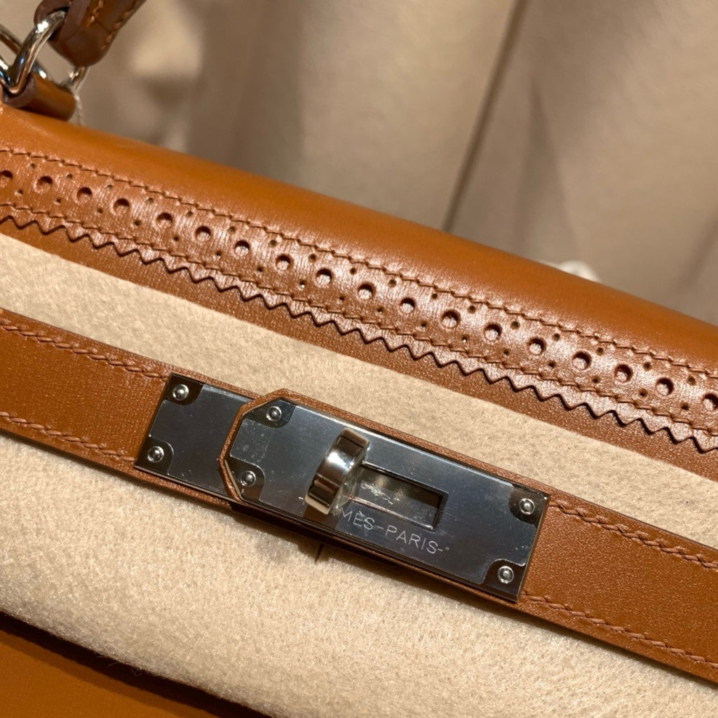 Hermes Gold Kelly 28 Lace Bag Box Leather