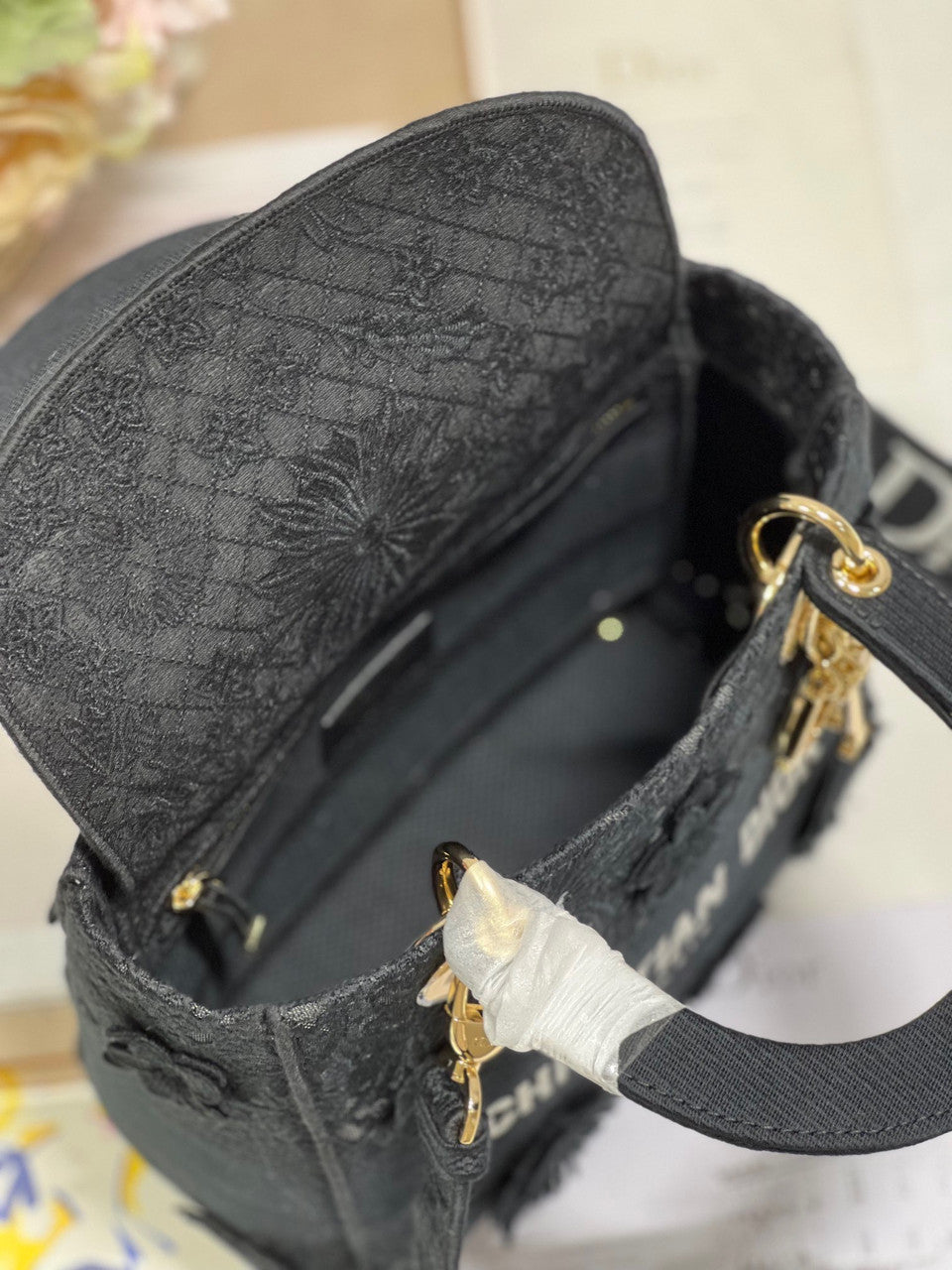 Christian Dior MEDIUM LADY D-LITE BAG D-Lace Embroidery with 3D Macramé Effect Black