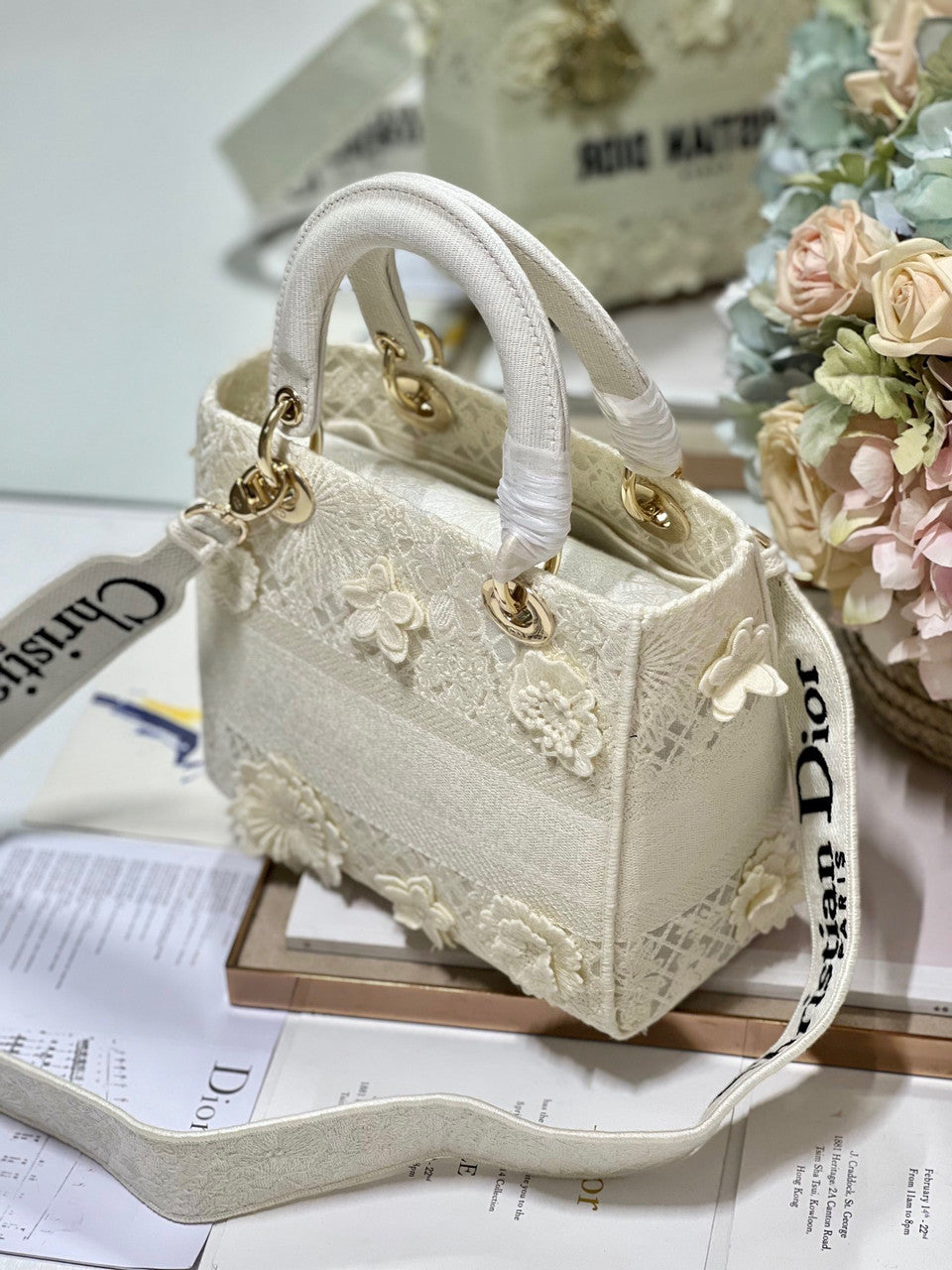 Christian Dior MEDIUM LADY D-LITE BAG D-Lace Embroidery with 3D Macramé Effect White
