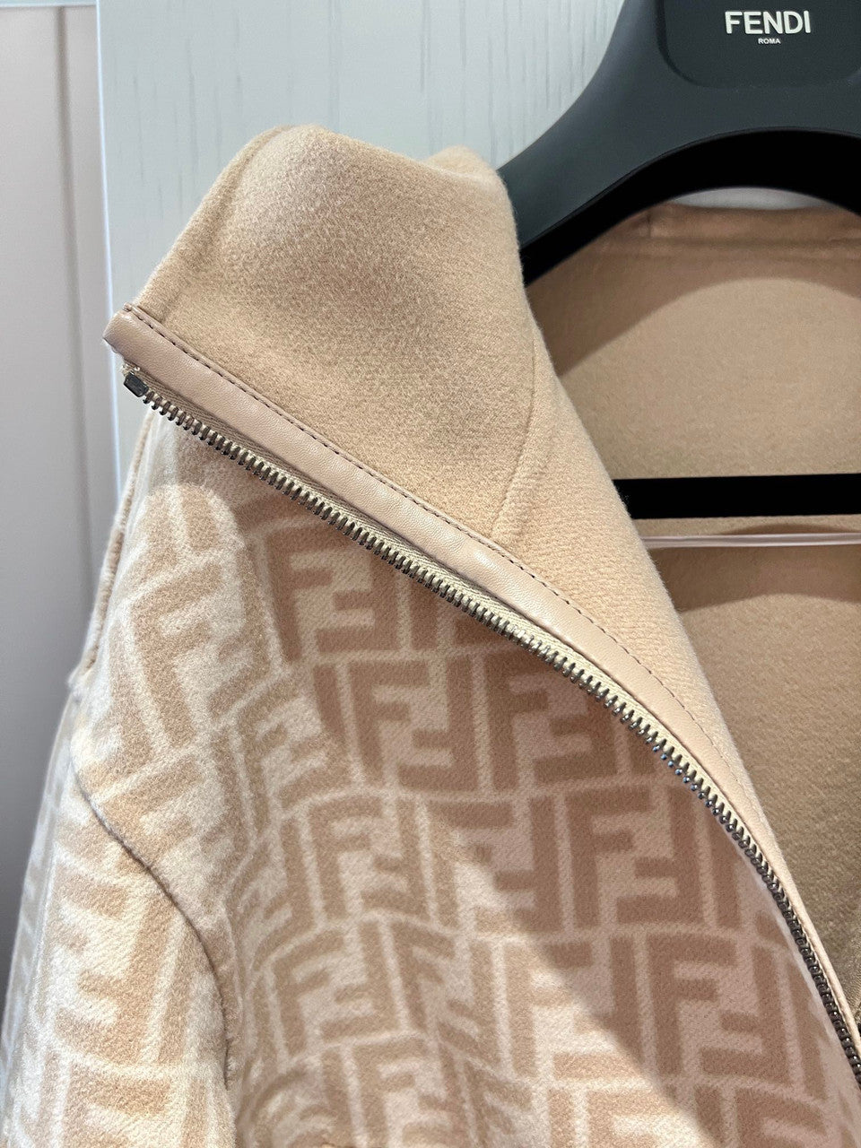 Fendi Double-Sides Beige wool jacket