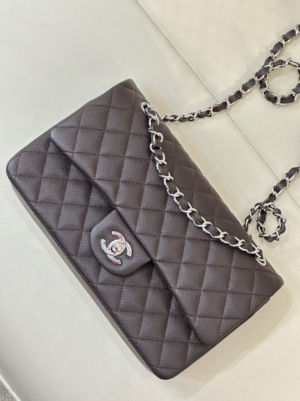 Chanel FALL-WINTER 2024/25 PRE-COLLECTION   CLASSIC 11.12 HANDBAG GREY WITH SILVER HARDWARE Chanel