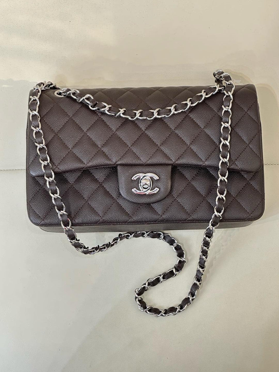 Chanel FALL-WINTER 2024/25 PRE-COLLECTION   CLASSIC 11.12 HANDBAG GREY WITH SILVER HARDWARE Chanel