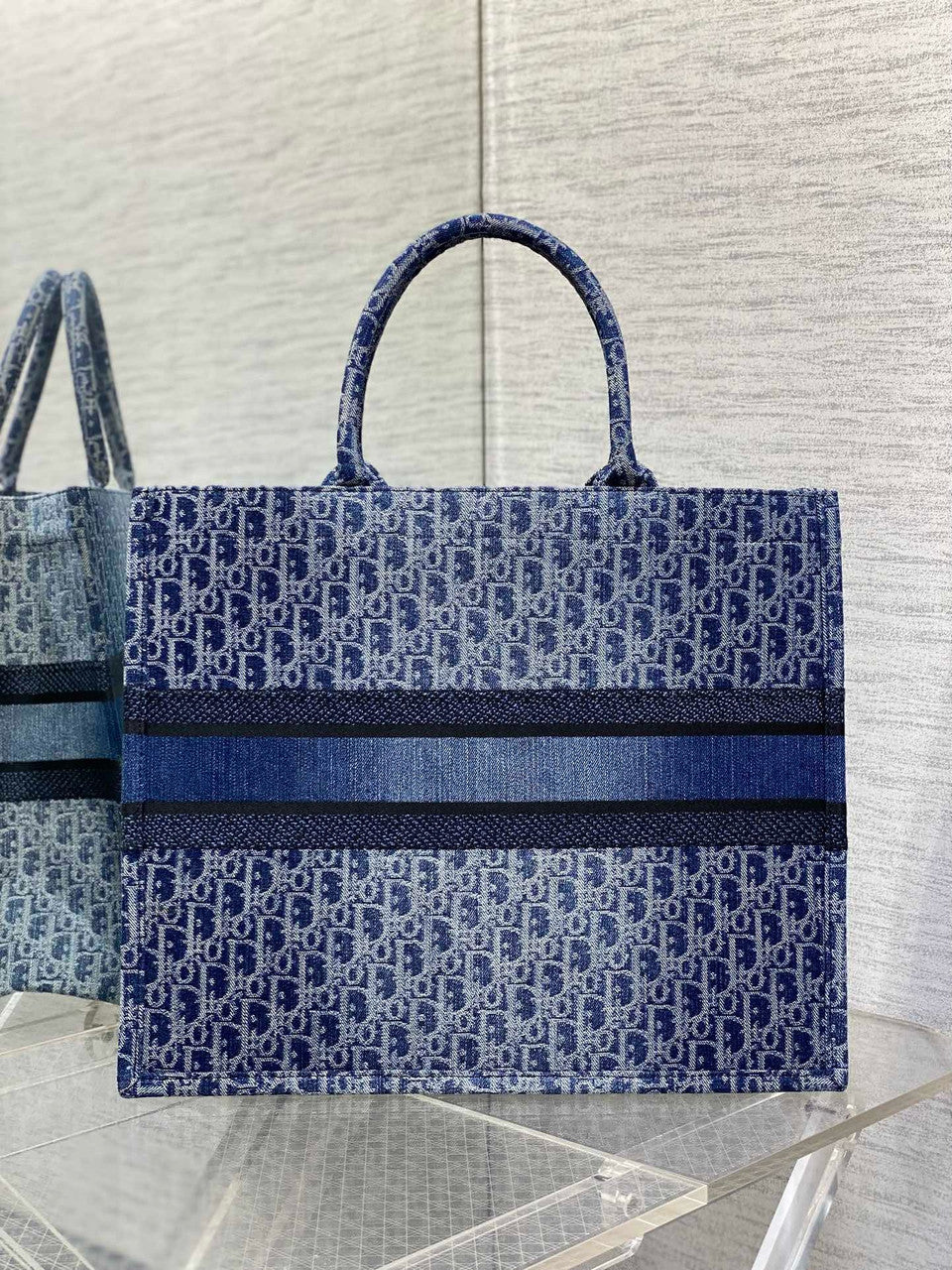 Christian Dior Large Dior Book Tote  Blue Denim Dior Oblique Jacquard (42 x 35 x 18.5 cm)