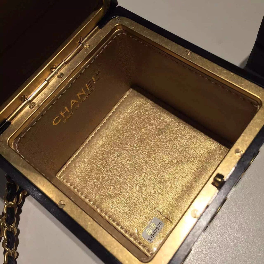 CHANEL Minaudière SS2016 Casino series