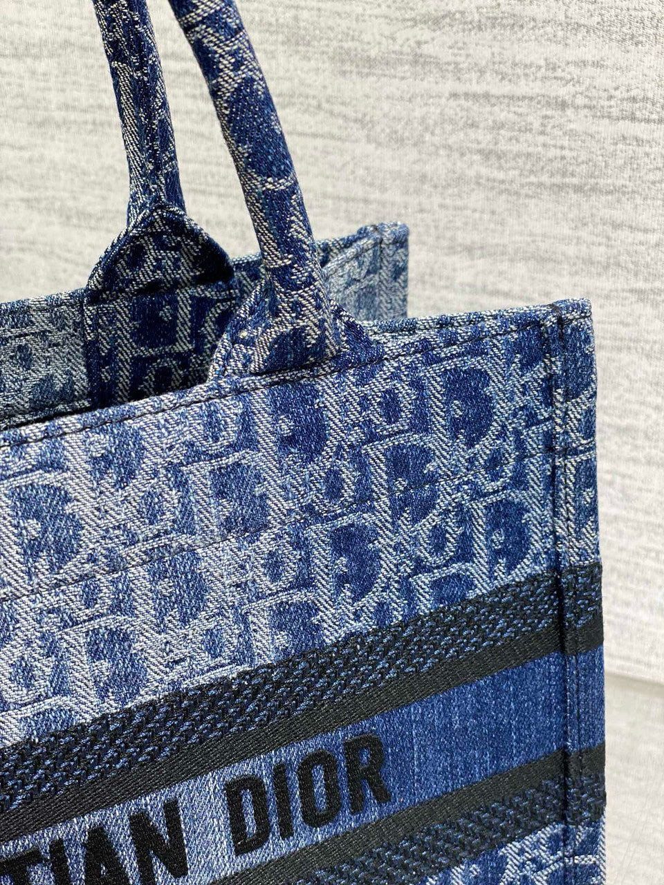 Christian Dior Blue Denim Dior Oblique Jacquard (36 x 27.5 x 16.5 cm)