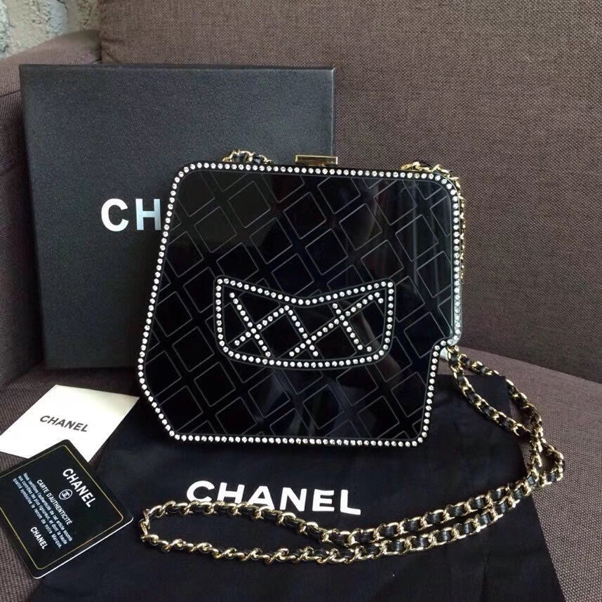 Chanel Limited Edition Metiers D'art 2016/17  Resin/Strass/Pearls Evening Bag