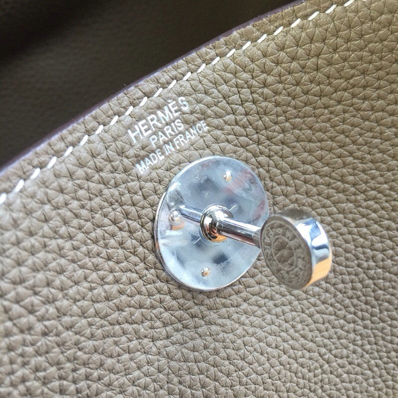 Hermes Lindy 26 Etoupe Swift Palladium HW
