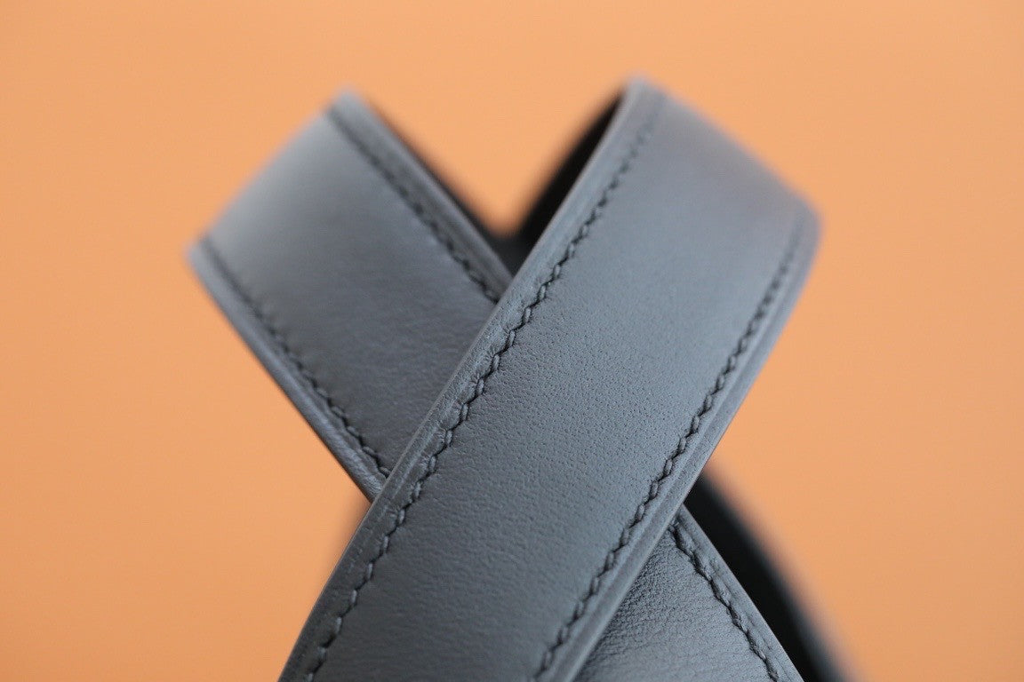 Hermès Picotin Cargo 18 Blue/Black Swift and Toile Canvas Palladium Hardware
