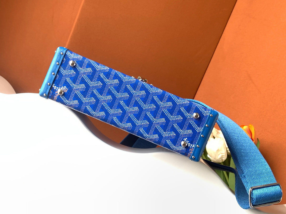 Goyard Goyardine Blue Cassette Trunk Clutch/Shoulder Bag Palladium Hardware Goyard