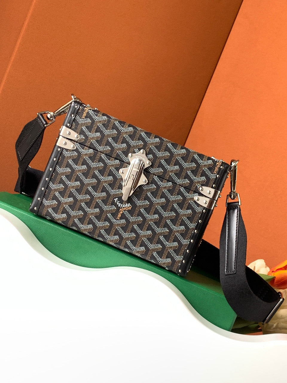 Goyard Goyardine Black Cassette Trunk Clutch/Shoulder Bag Palladium Hardware Goyard