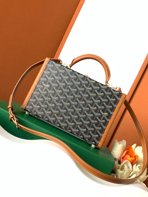 Goyard Grand Hotel Trunk Bag Black & Tan Goyard