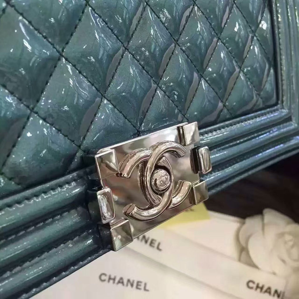 CHANEL Emerald Quilted Patent Leather Medium LE BOY Bag with Silver HW