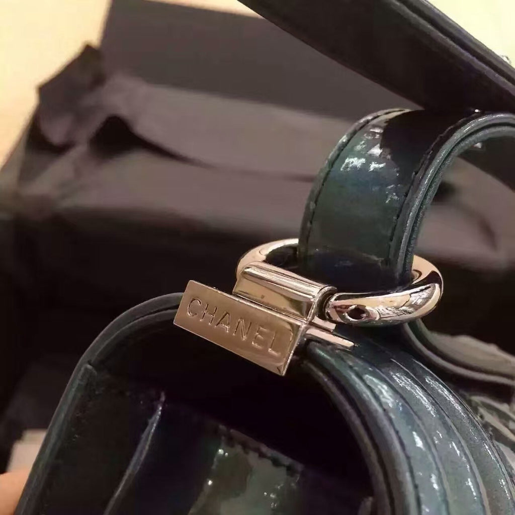 CHANEL Emerald Quilted Patent Leather Medium LE BOY Bag with Silver HW